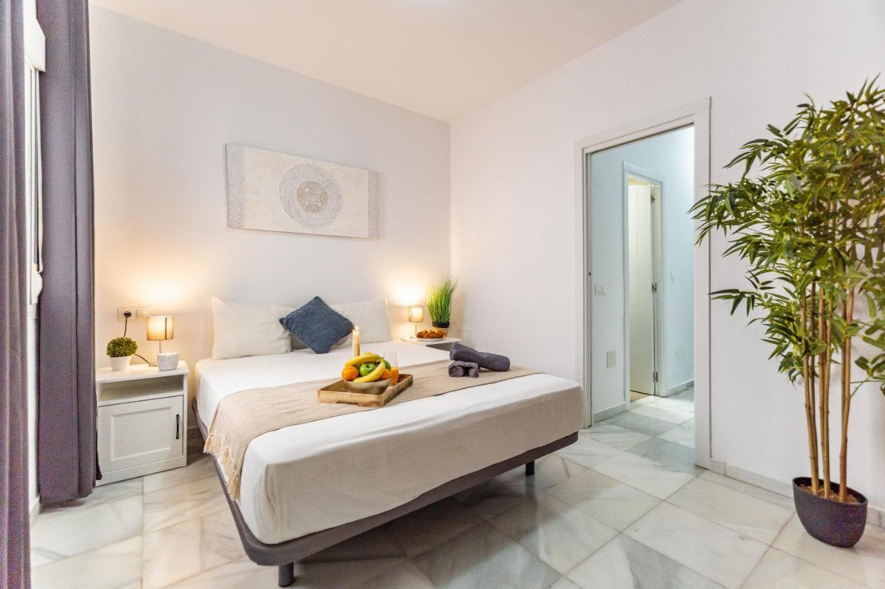 Marmoles Deluxe Apartment - Malaga Centro Екстериор снимка